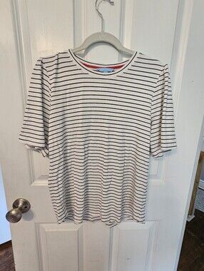 Draper James Flutter Sleeve Top